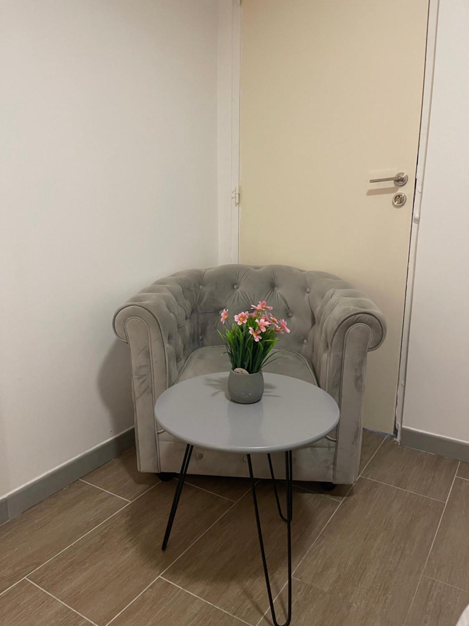 La Girafe Apartman Sannois Kültér fotó